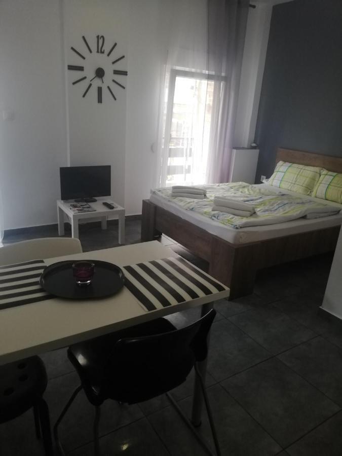 Apartment By The Sea,Neoi Epivates Beach, Thessaloniki Neoi Epivatai Exteriör bild
